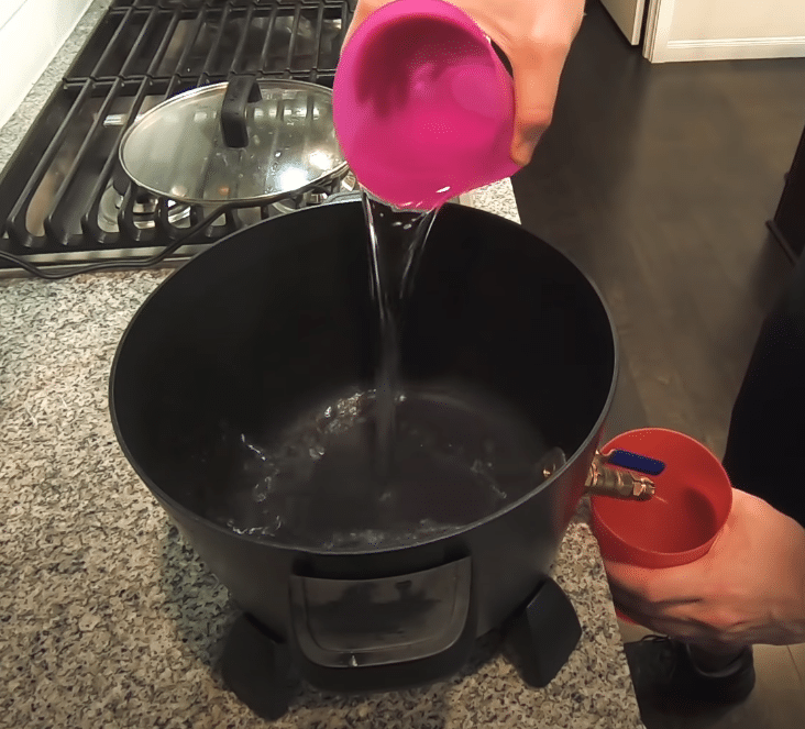 How to Clean a Wax Melter